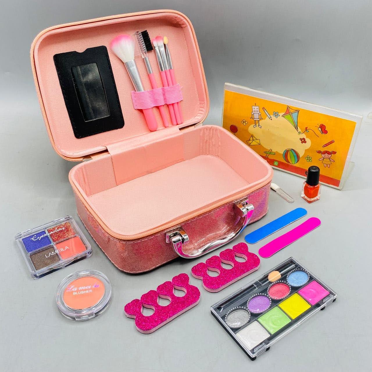 21-Piece Washable Makeup Kit for Girls – Safe, Portable Toy Set for Role Play & Creativity